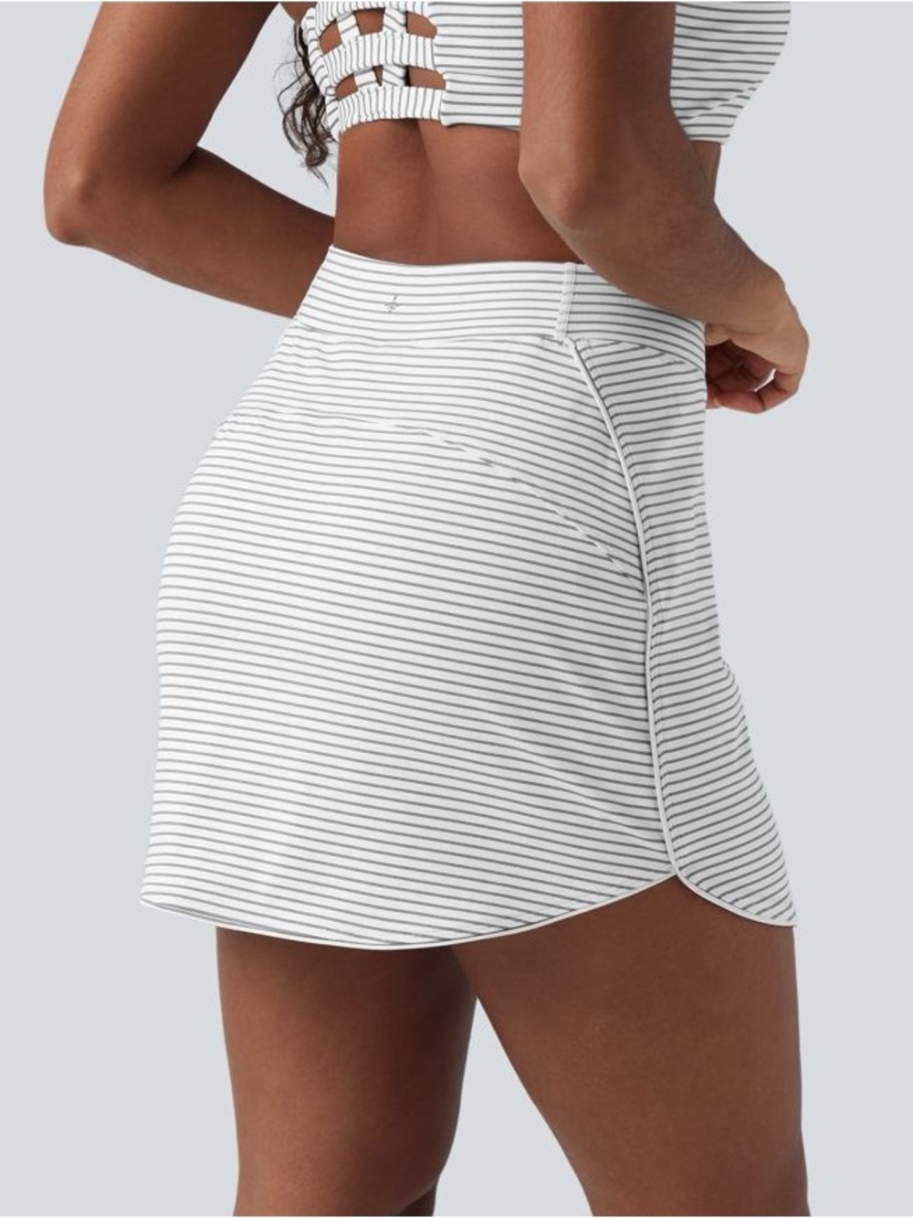 Halara Striped Athletic Skort – Size Small– NEW - Picture 3 of 6